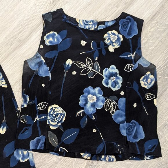 Two-piece Floral Set (Top & Skirt) - Picture 4 of 5